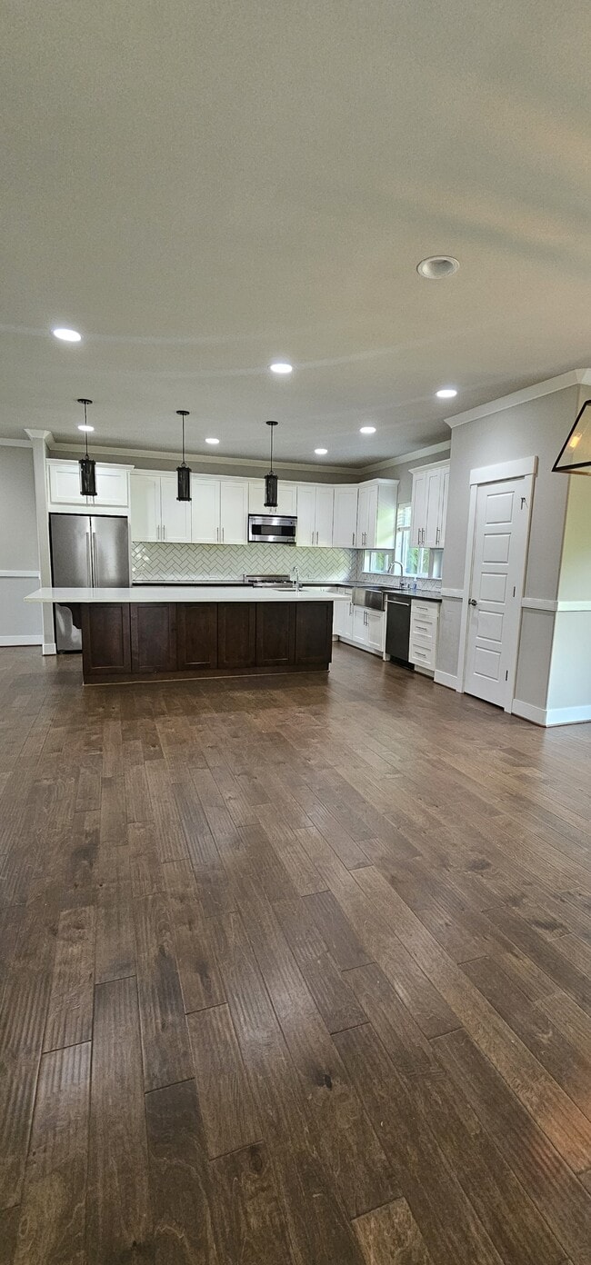 Building Photo - 11330 SE 192nd St