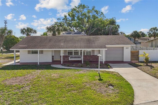 Building Photo - 3777 67th St N