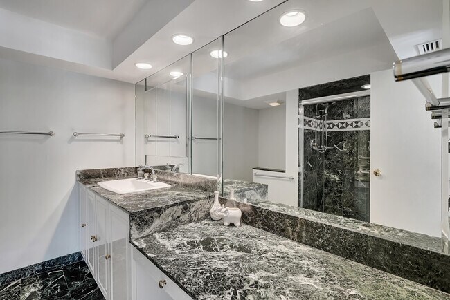 Building Photo - 3200 S Ocean Blvd