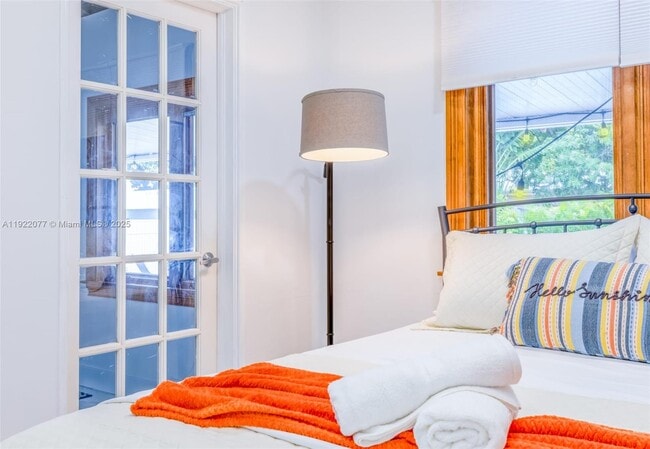 Building Photo - 1230 SW 22nd Terrace