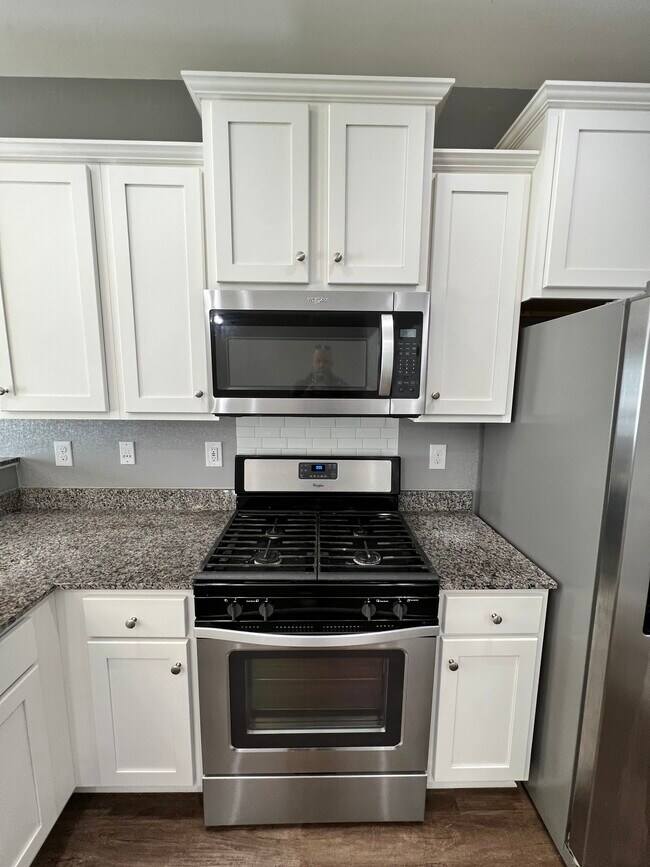 Building Photo - 117 Wheaton Ct