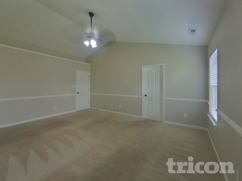 Building Photo - 8219 Belmont Stables Dr