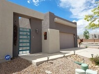 Building Photo - Charming 3-bedroom, 2-bath home in Los Lunas, NM