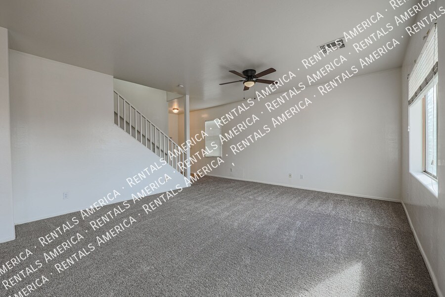 Building Photo - 7312 S 56th Ln