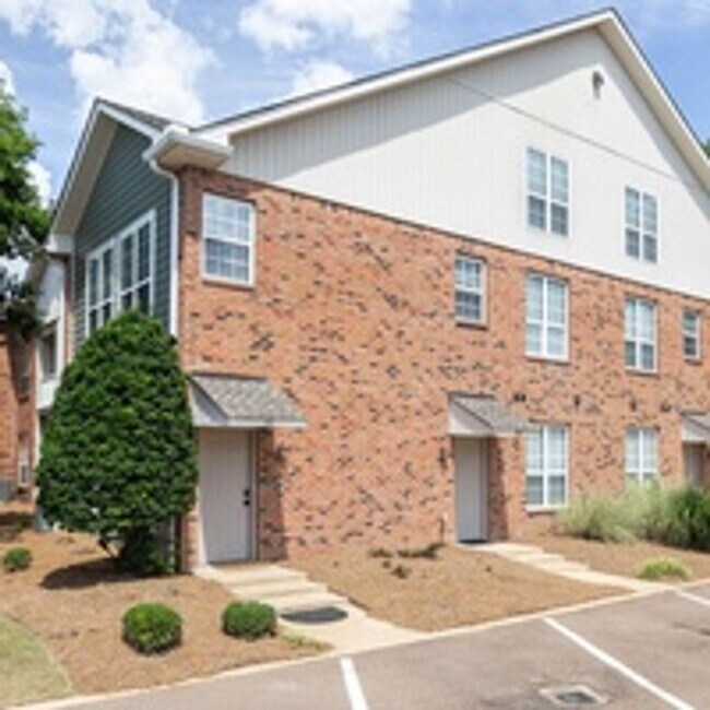 Building Photo - 101 Private Rd 3097
