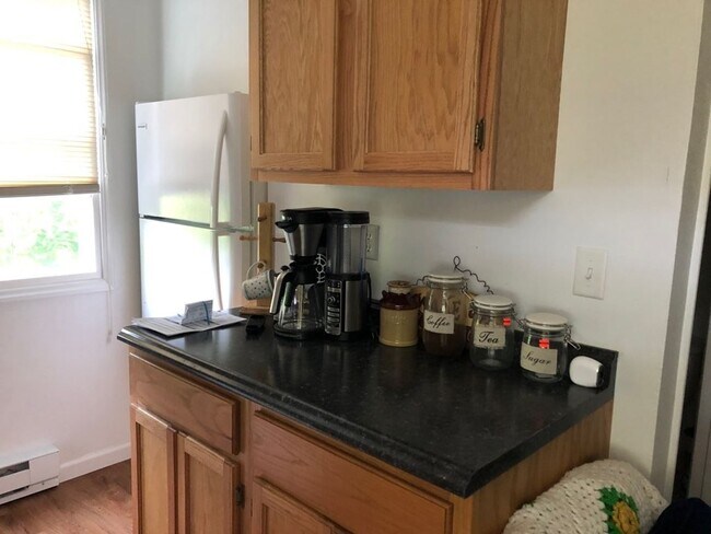 Building Photo - Wiles Hills - 1 Bedroom apartment -Availab...