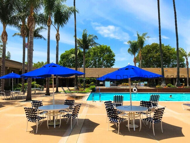 Building Photo - 55+ Huntington Beach Condo – Pools, Pickle...