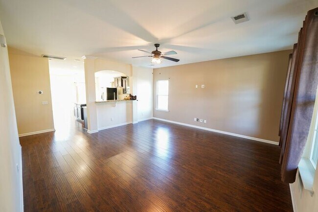 Building Photo - 43 Sand Valley Ct