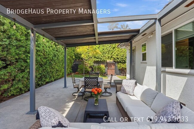 Building Photo - 3266 Goldfinch St