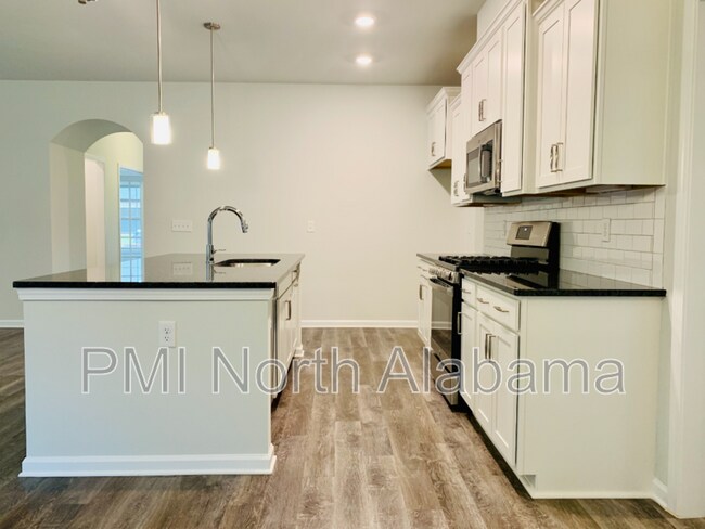 Building Photo - 108 Grv Hl Cir