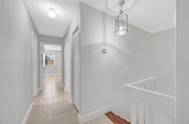 Building Photo - 11845 SW 99th St