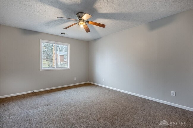 Building Photo - 160 N 4th St