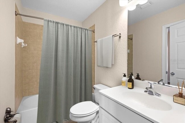 Building Photo - 111 S Sherrill St