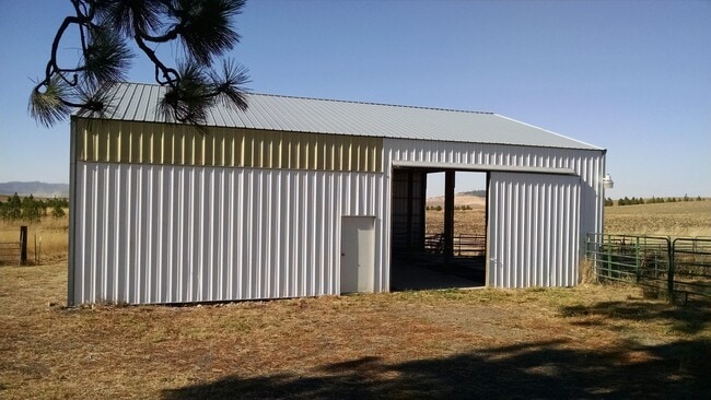 Building Photo - Worley Country Home on 20+ Acres