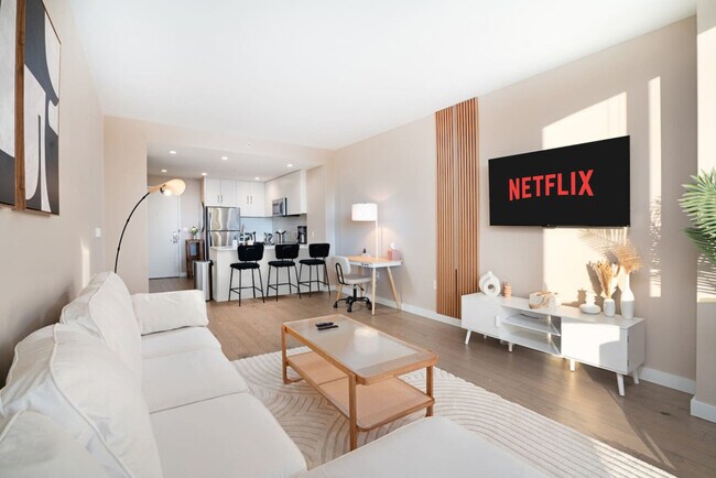 Building Photo - 629 Jefferson St