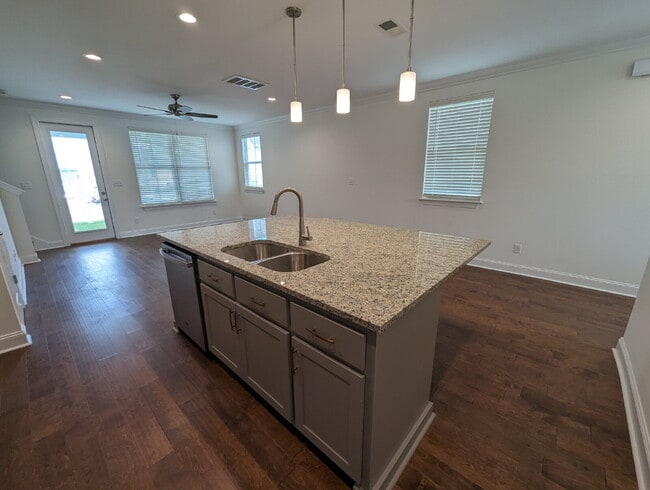 Building Photo - 353 Commonwealth Blvd