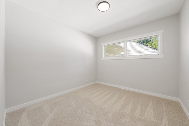 Building Photo - Beautifully Remodeled 4-Bedroom Rancher in...