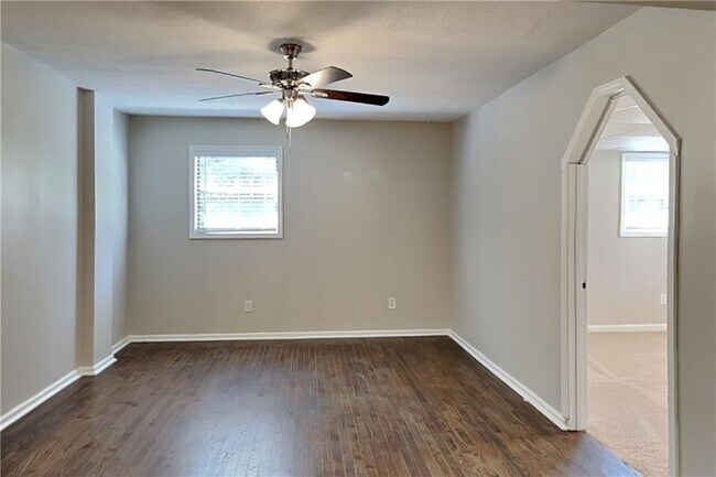 Building Photo - 1703 Cumberland Trce