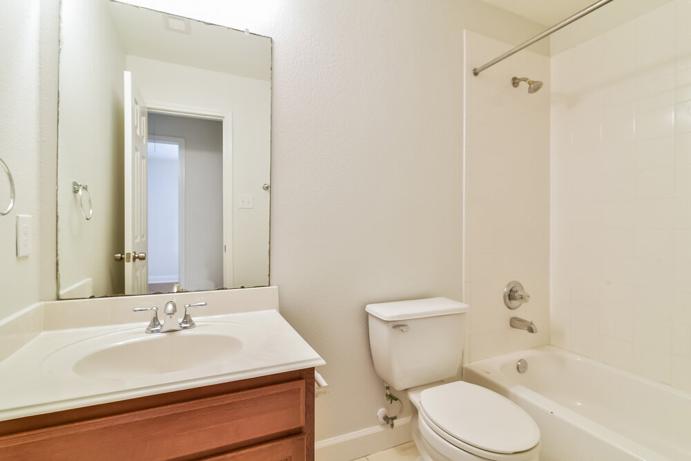 Building Photo - 18427 Westgate Pasture Ln