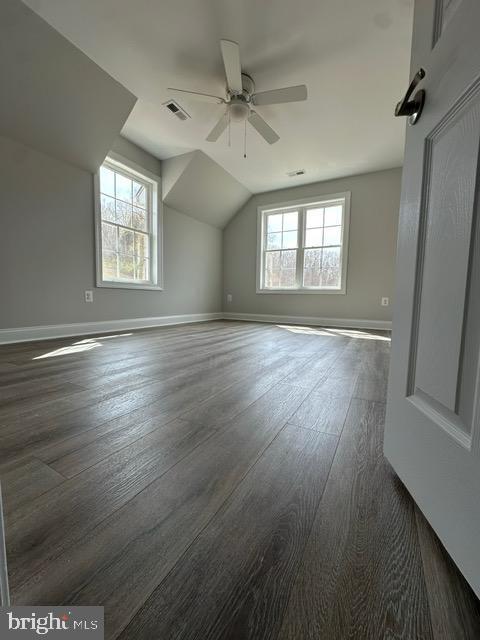 Building Photo - 1260 Elm St