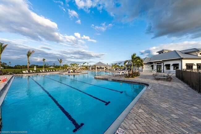 Building Photo - PET FRIENDLY- TURNKEY FURNISHED. VARIABLE RENTAL RATES