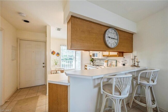 Building Photo - 1325 Mainsail Dr