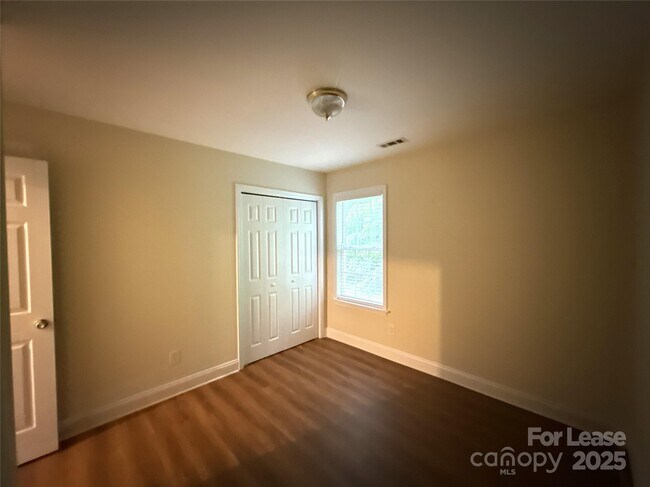 Building Photo - 6523 Rockwell Blvd