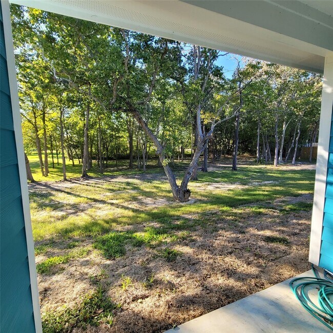 Building Photo - 2107 24th St N