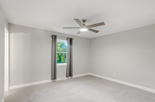 Building Photo - 4320 W Brookview Ct