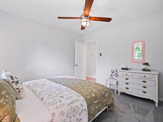 Building Photo - 8040 Strongsville Blvd