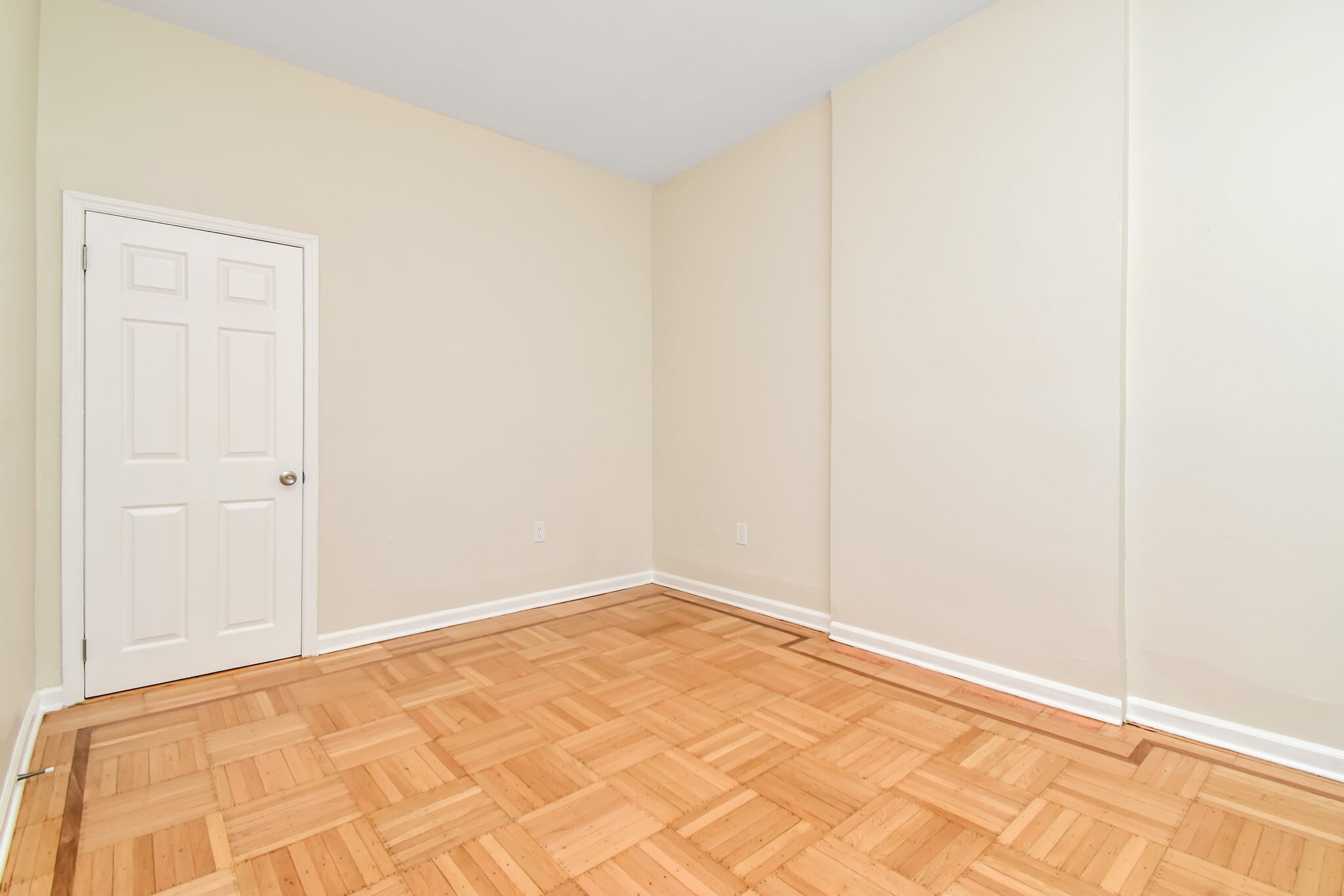 Building Photo - 2307 New York Ave