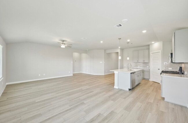 Building Photo - 3415 Zilker Ln