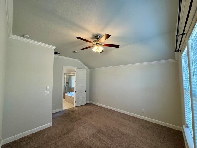Building Photo - 637 Cypress Forest Dr
