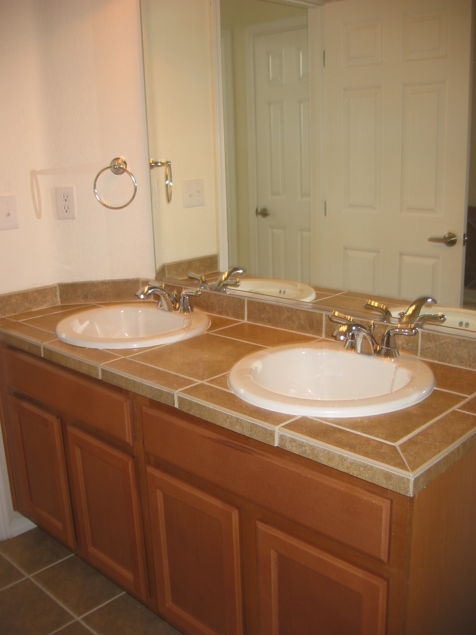 Master Bath - 8510 Canyon Rim Trail