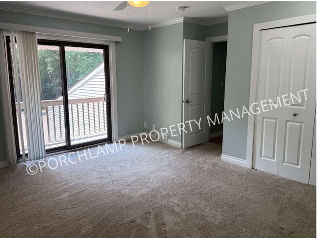 Building Photo - 17460 Dunewood Ct