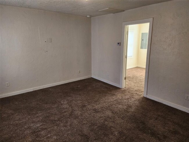 Building Photo - 616 NW 36th St