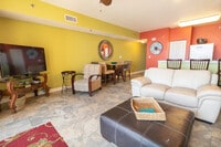 Building Photo - 104 Gulfside Ct