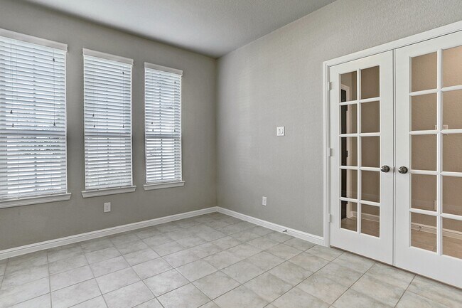 Building Photo - 18111 Alora Springs Trace