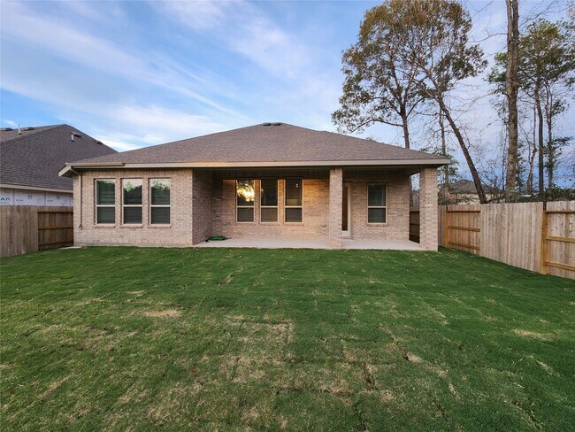 Building Photo - 15552 Leopard Lily Ln