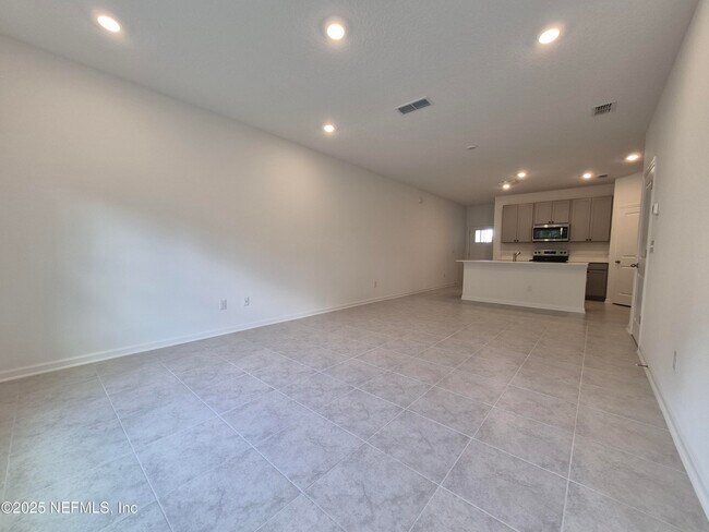 Building Photo - 3597 Athenian Wy