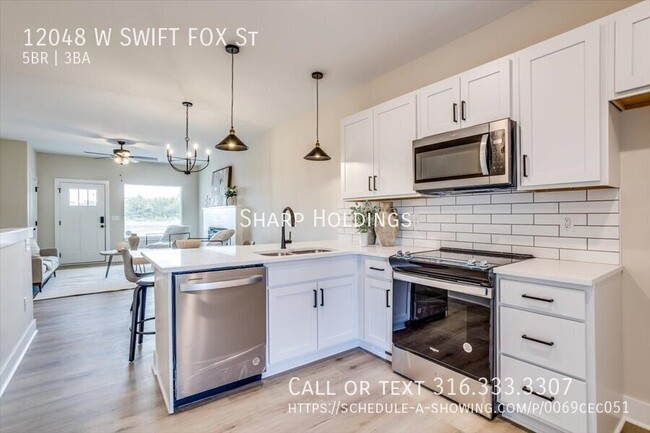 Building Photo - 12048 SWIFT FOX St