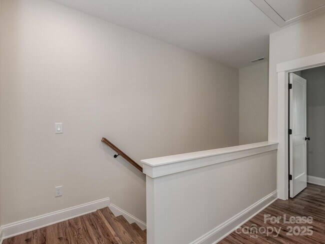 Building Photo - 1505 Seigle Ave