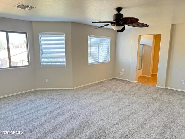 Building Photo - 9124 W Wilshire Ave