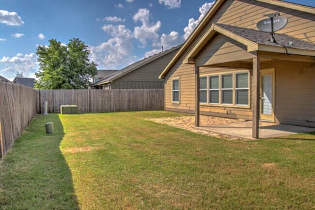 Building Photo - BIXBY SCHOOLS.    Great subdivision with pool and playground.