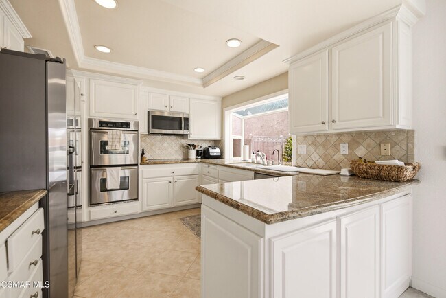 Building Photo - 2379 Leeward Cir