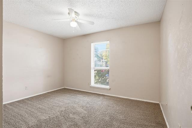 Building Photo - 2219 Lavon Creek Ln