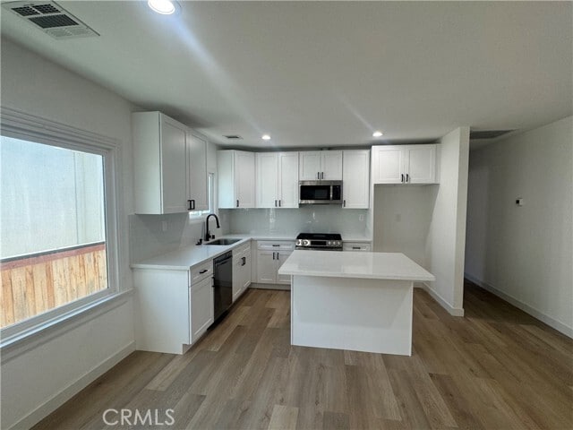 Building Photo - 1215 N Vista St