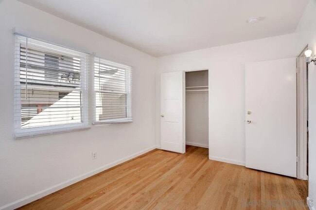 Building Photo - 4515 Wilson Ave