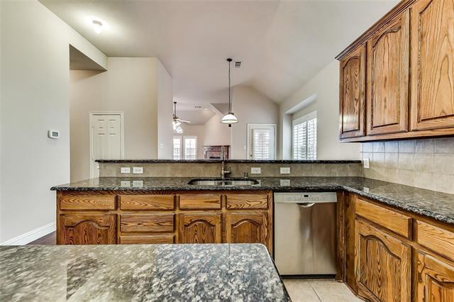 Building Photo - 34 Painted Rock Ct