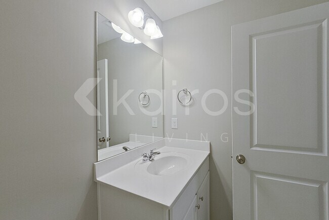 Building Photo - 5171 Cobalt Fls Bnd